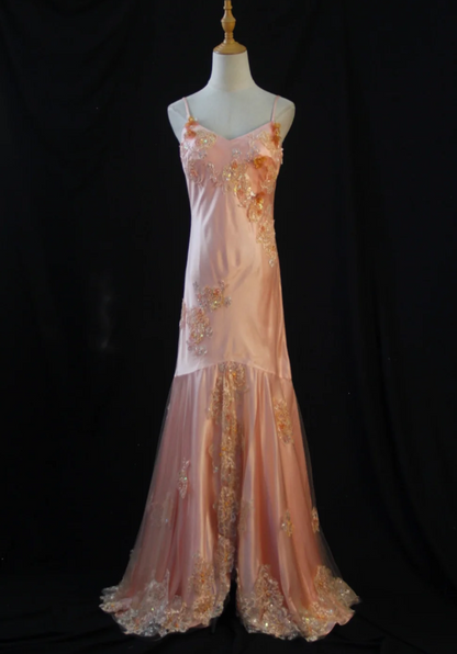 Chic Pink Sheath Long Prom Dresses Satin Appliques Spaghetti Straps Evening Dresses Sleeveless Formal Dresses ED05865