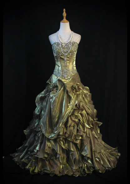 Chic Green A-Line Long Prom Dresses Satin Beaded Strapless Evening Dresses Sleeveless Formal Dresses ED05867