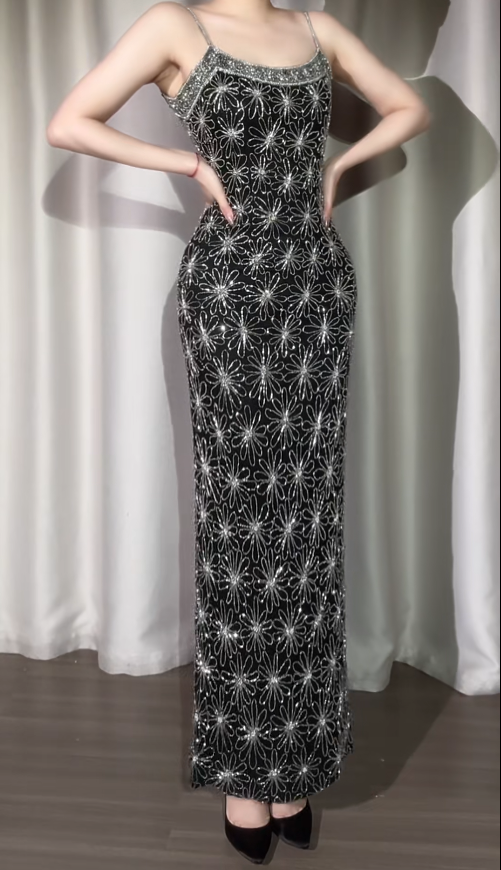 Elegant Black Sheath Long Prom Dresses Beaded Chiffon Spaghetti Straps Evening Dresses Sleeveless Formal Dresses ED05885