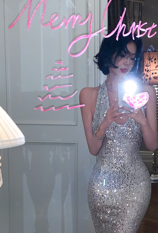 Sexy Silver Mermaid Long Prom Dresses Sequins Halter Party Dresses Backless Evening Dresses ED05890