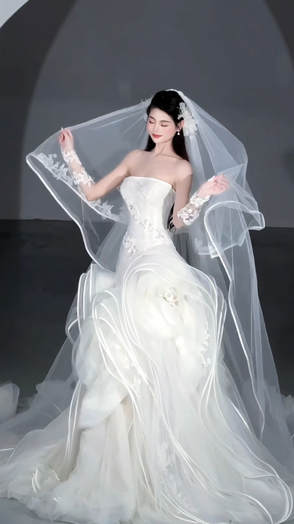 Luxury Strapless Ball Gown Long Wedding Dresses Tulle White Bridal Dresses Sleeveless Bridal Gowns ED05895