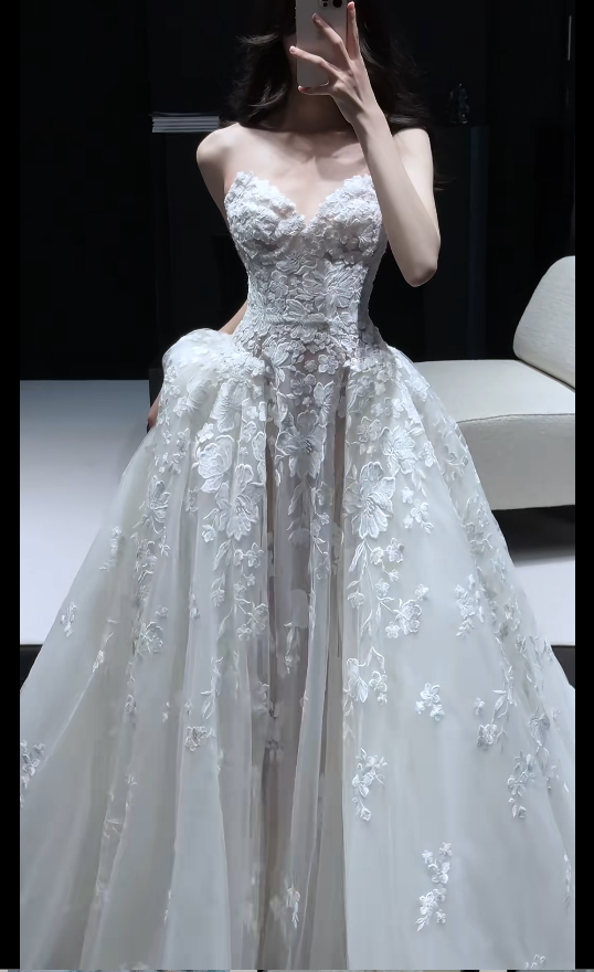 Luxury Sweetheart Sheath Long Wedding Dresses Appliques Tulle White Bridal Dresses Sleeveless Bridal Gowns ED05899