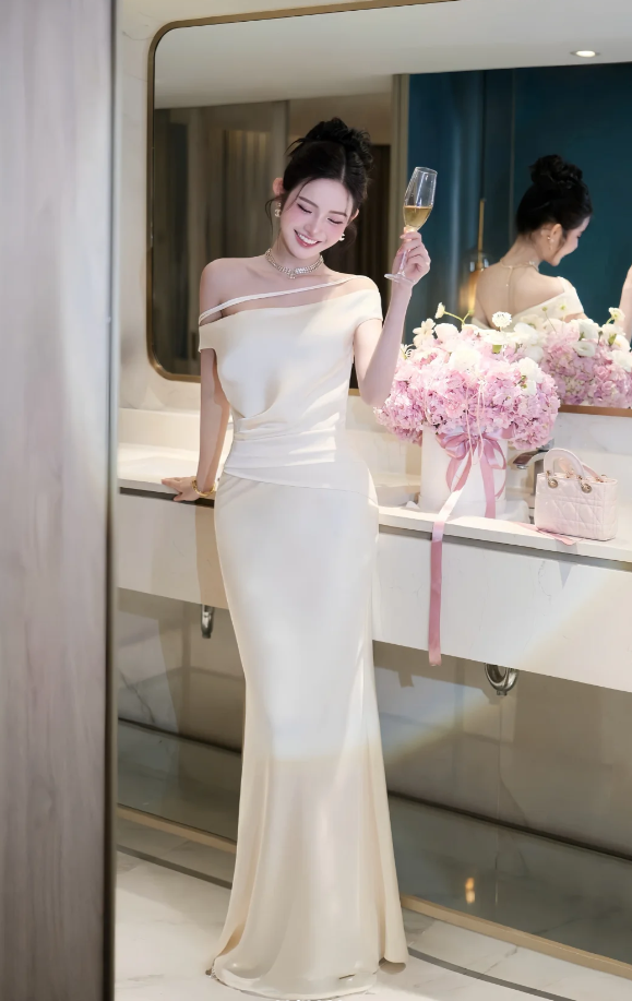Simple Off-shoulder Sheath White Bridesmaid Dresses Satin Sleeveless Long Evening Dresses  ED05905