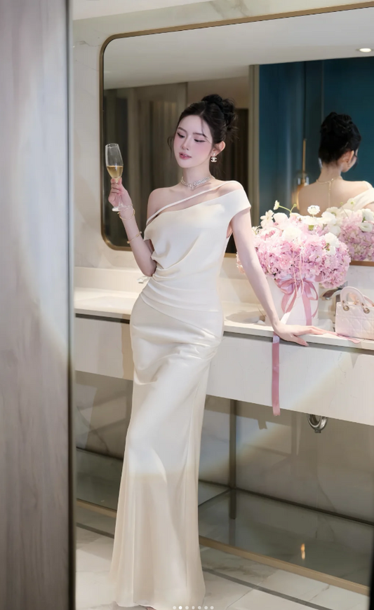 Simple Off-shoulder Sheath White Bridesmaid Dresses Satin Sleeveless Long Evening Dresses  ED05905