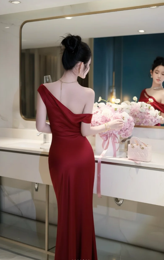 Simple Off-shoulder Sheath White Bridesmaid Dresses Satin Sleeveless Long Evening Dresses  ED05905