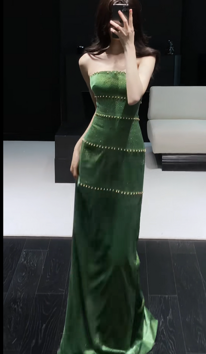 Simple Strapless Sheath Green Long Prom Dresses Satin Sleeveless Evening Dresses Sleeveless Birthday Dresses ED05908