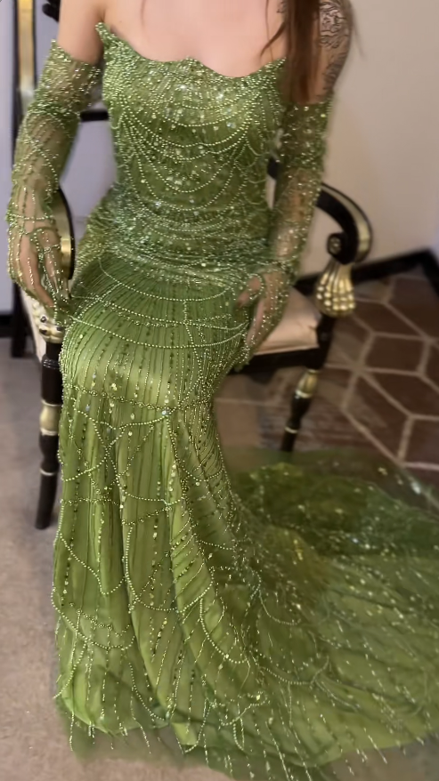 Elegant Sheath Green Long Prom Dresses Beaded Tulle Strapless Evening Dresses Sleeveless Birthday Dresses ED05912