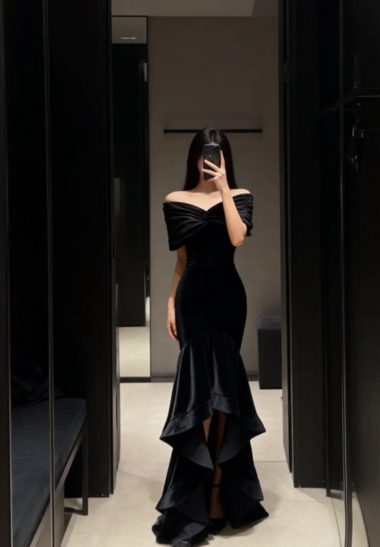 Elegant Mermaid Black Long Prom Dresses Satin Off-shoulder Evening Dresses Sleeveless Birthday Dresses ED05914