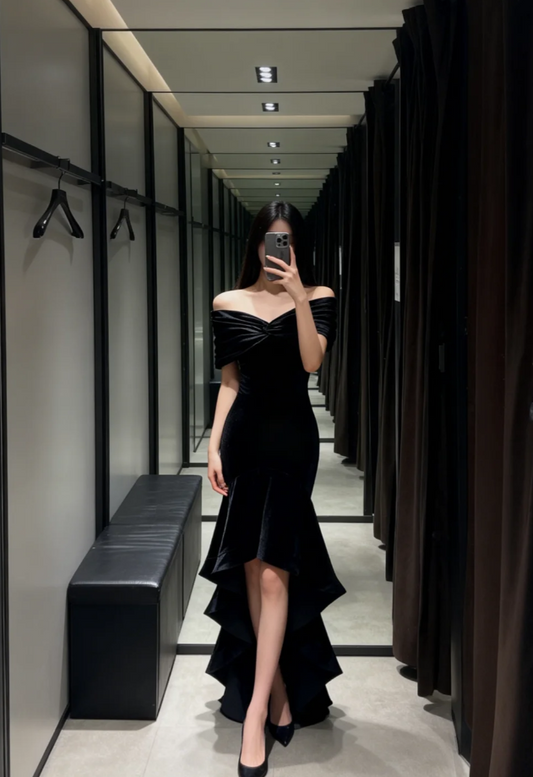 Elegant Mermaid Black Long Prom Dresses Satin Off-shoulder Evening Dresses Sleeveless Birthday Dresses ED05914