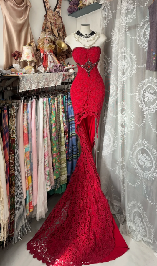 Chic Sheath Lace Long Prom Dresses Lace Sweetheart Evening Dresses Sleeveless Birthday Dresses ED05915