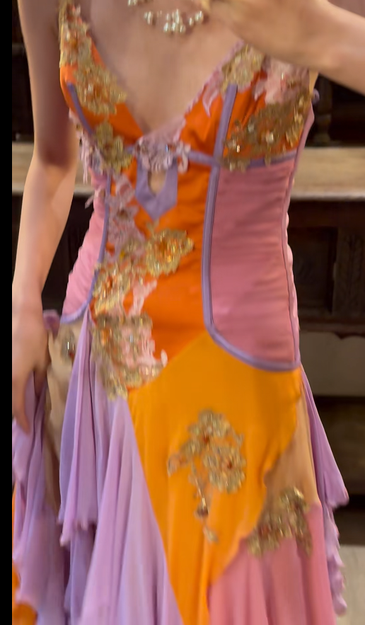 Wunderschönes dunkelolivgrünes herzförmiger Ausschnitt A-Linie Satin Tüll Kurzes Ballkleid Homecoming-Kleid ED02575