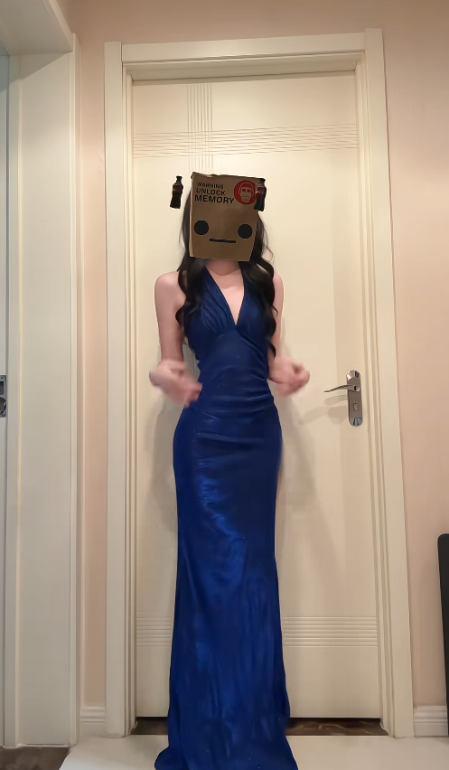 Chic Sheath Navy Blue Long Prom Dresses Satin V-Neck Evening Dresses Sleeveless Birthday Dresses ED05918