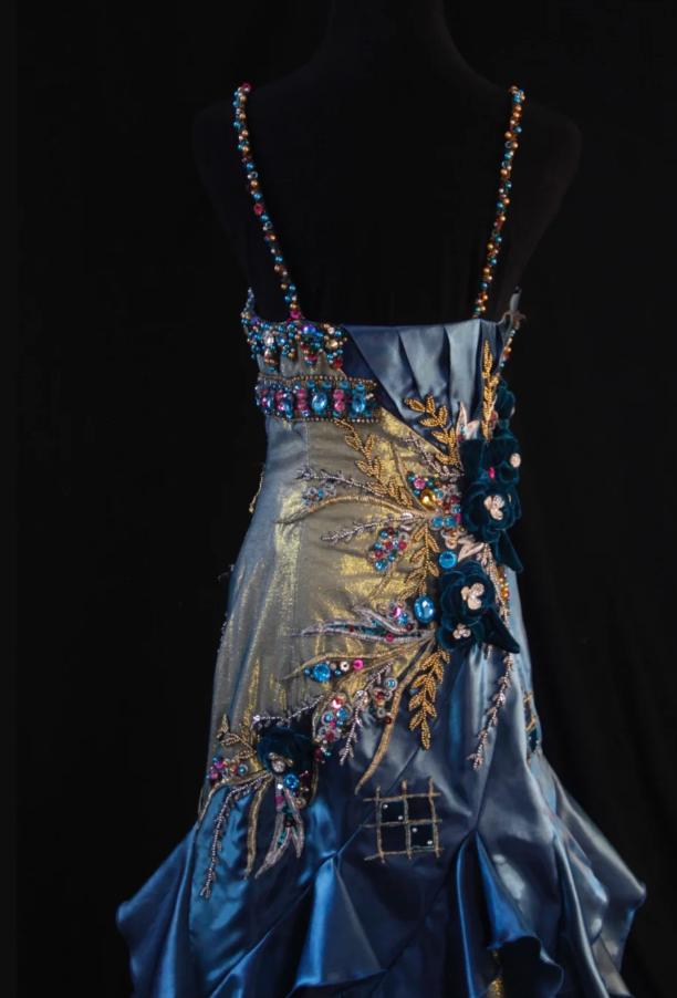 Vintage Blue Sheath Long Prom Dress Satin Beaded Spaghetti Straps Evening Dresses Sleeveless Formal Dresses ED05940