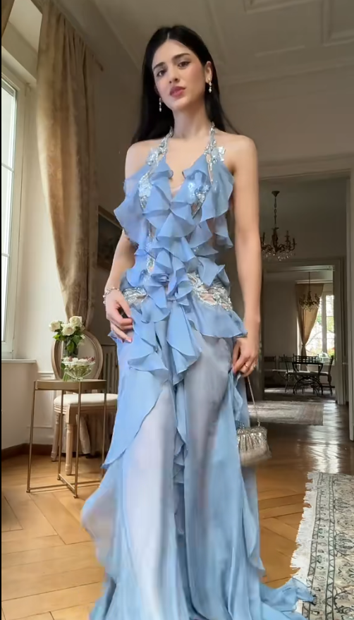 Chic Blue Sheath Long Prom Dress Chiffon Spaghetti Straps Evening Dresses Sleeveless Formal Dresses ED05943