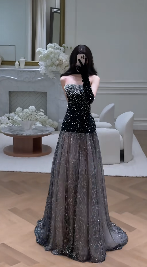 Chic Black Sheath Long Prom Dress Tulle Strapless Evening Dresses Sleeveless Formal Dresses ED05944