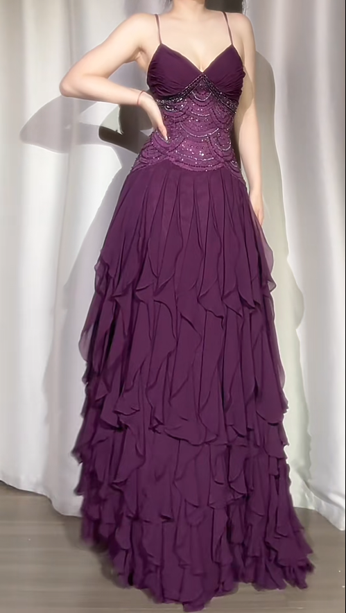 Sexy Grape A-Line Long Prom Dresses Chiffon Spaghetti Straps Evening Dresses Backless Party Dresses ED05955