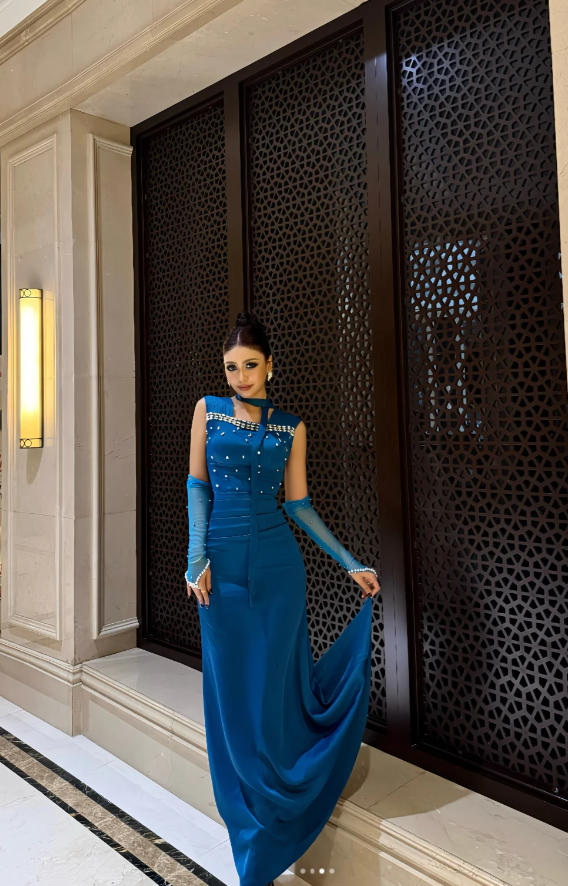 Elegant Sheath Blue Bridesmaid Dresses Satin Straps Long Evening Dresses ED05983