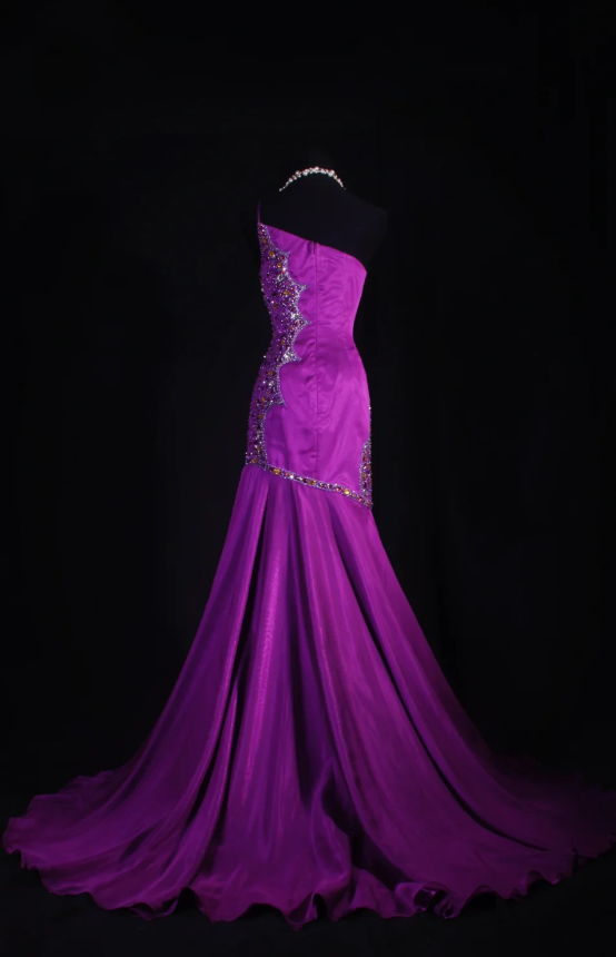 Glam Sheath Purple Long Prom Dresses Satin Beaded One-shoulder Evening Dresses  ED05988