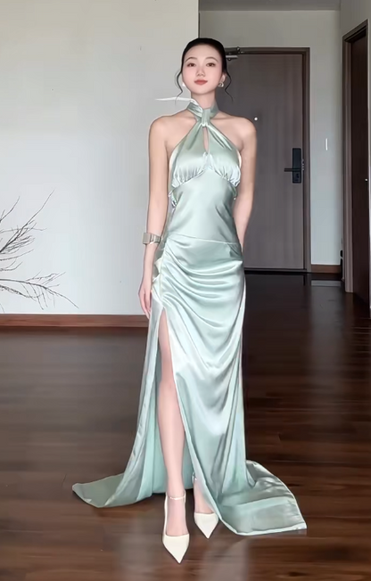 Chic Sheath Green Wedding Guest Dresses Satin Halter Long Evening Dresses ED05999