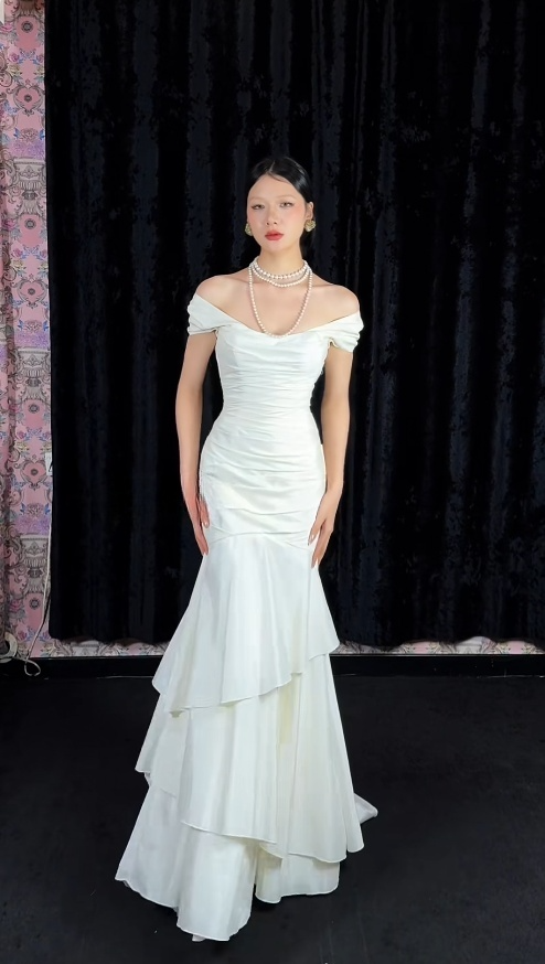 Chic Mermaid White Bridal Shower Dresses Chiffon Off-shoulder Long Evening Dresses  ED06000