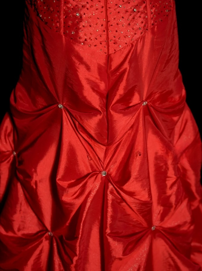 Gorgeous Burgundy Long Prom Dresses Satin A-Line Evening Dresses Halter Sleeveless Birthday Dresses ED06054