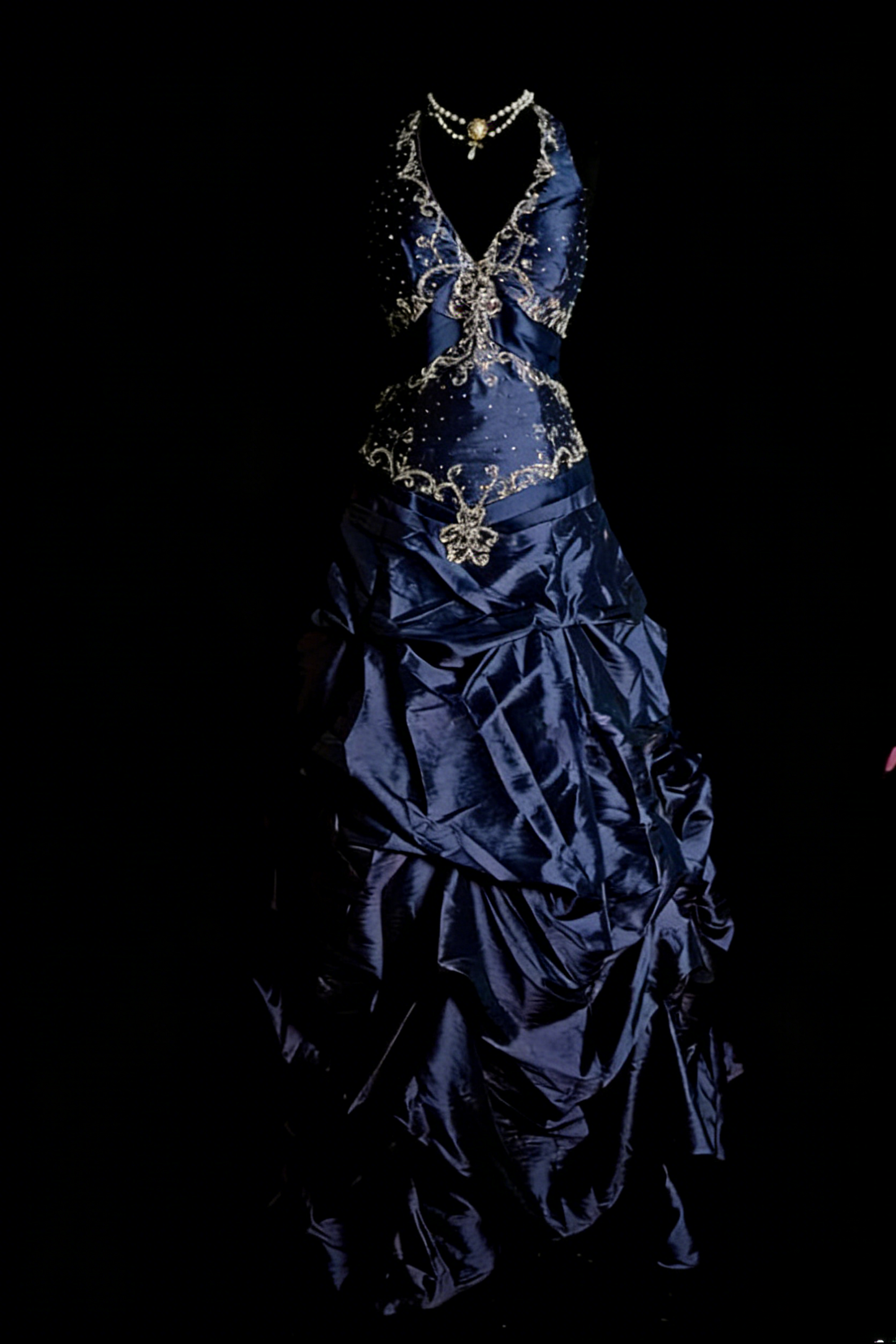 Wunderschönes dunkelolivgrünes herzförmiger Ausschnitt A-Linie Satin Tüll Kurzes Ballkleid Homecoming-Kleid ED02575