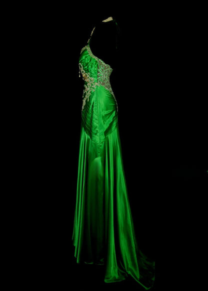 Elegant Green Long Prom Dresses Spaghetti Straps Sheath Evening Dresses Appliques Satin Sleeveless Formal Dresses ED06079