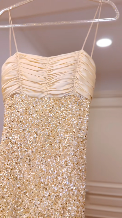 Vintage Gold Long Prom Dresses Spaghetti Straps Sheath Evening Dresses Sequins Sleeveless Party Dresses ED06110