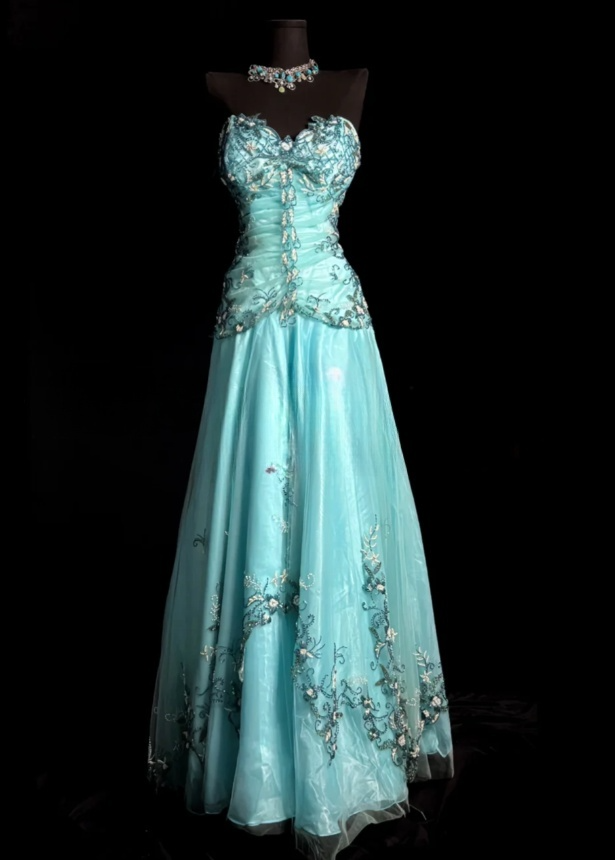 Chic Blue Long Prom Dresses Sweetheart A-Line Evening Dresses Beaded Tulle Sleeveless Party Dresses ED06125