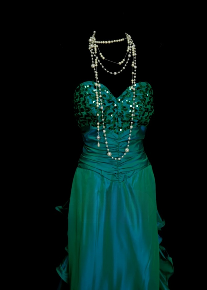 Elegant Green Long Prom Dresses Sweetheart Sheath Evening Dresses Satin Sleeveless Birthday Dresses ED06135