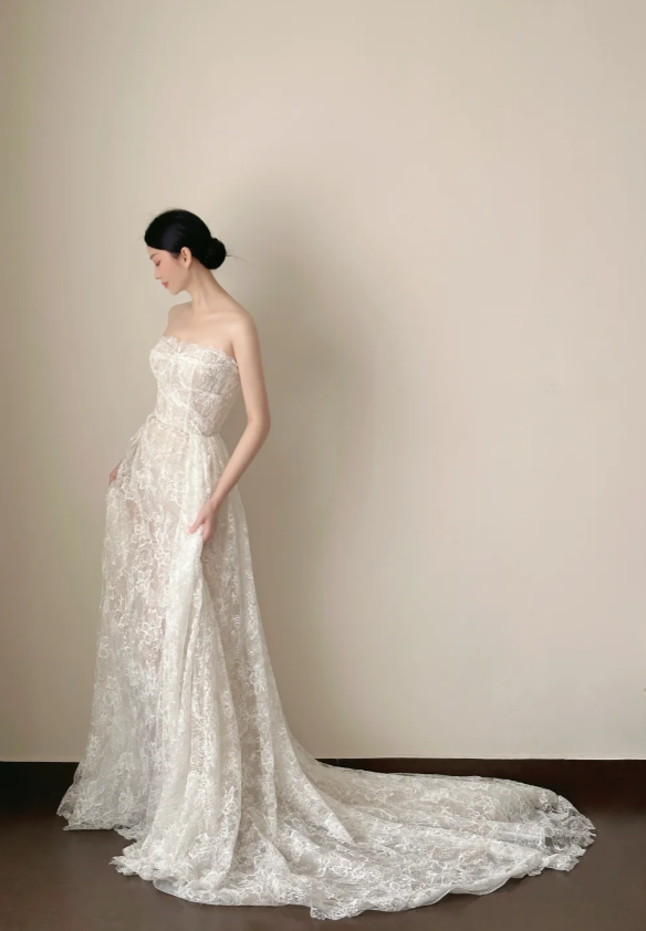 Timeless Sheath Long Wedding Dresses Lace Appliques White Bridal Gowns Strapless Bridal Dresses ED06142