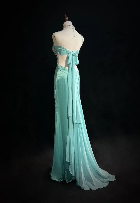 Chic Tiffany Blue Long Prom Dresses Beaded Satin Spaghetti Straps Sheath Evening Dresses ED06199