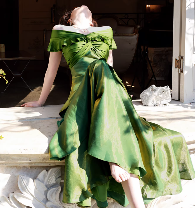 Cute Green Long Prom Dresses Satin Off-shoulder Sheath Evening Dresses Sleeveless Birthday Dresses ED06208