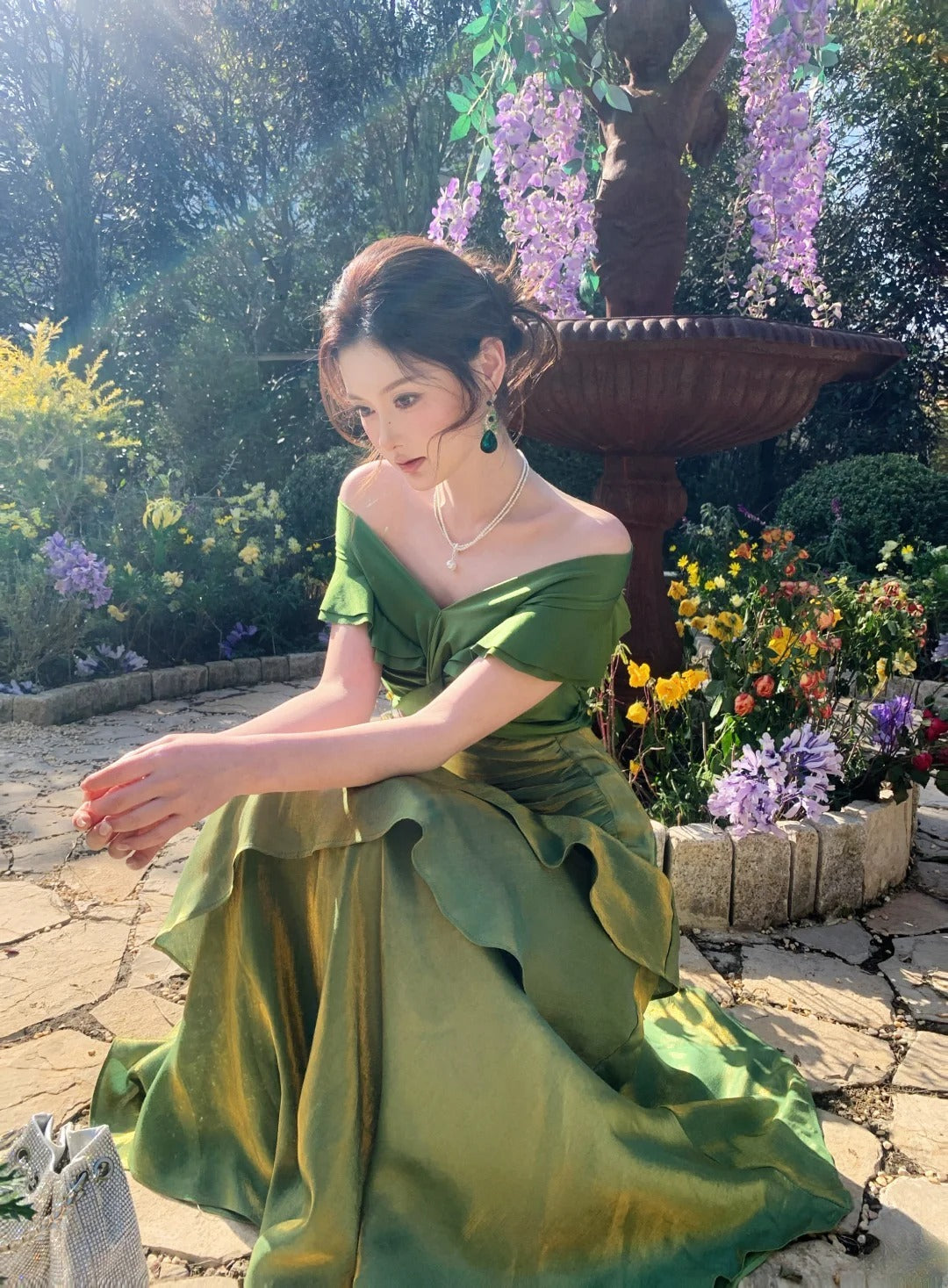 Cute Green Long Prom Dresses Satin Off-shoulder Sheath Evening Dresses Sleeveless Birthday Dresses ED06208