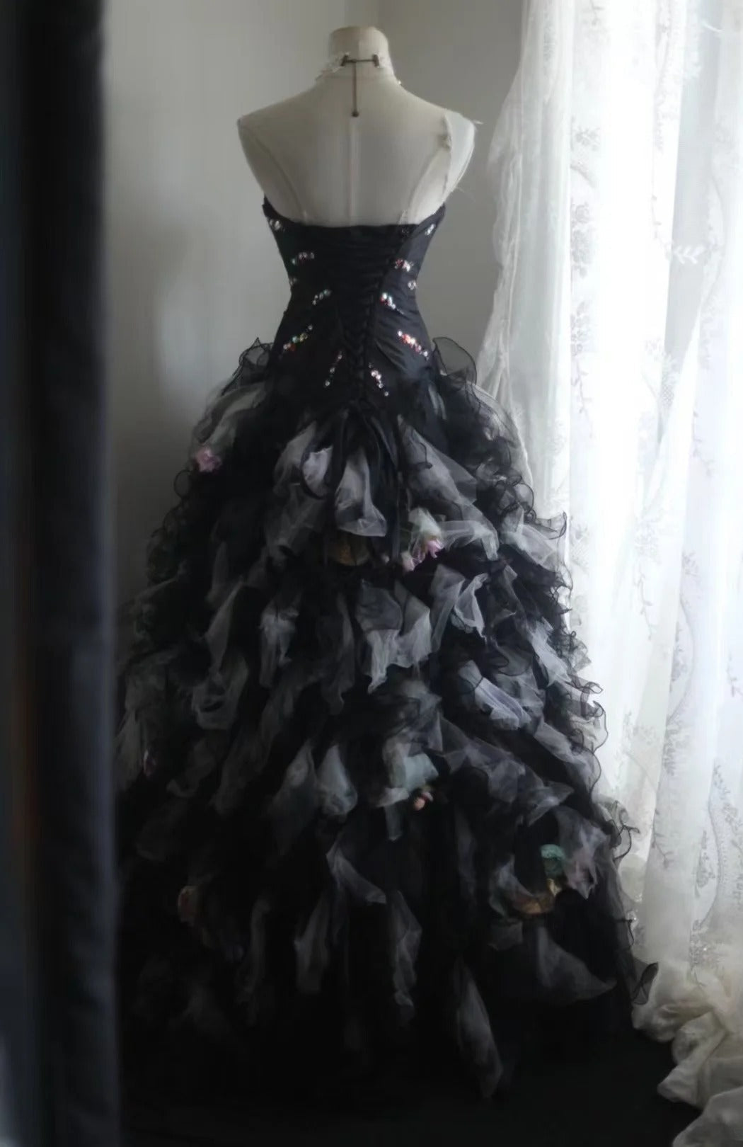 Chic A-Line Long Prom Dresses Sweetheart Tulle Black Birthday Dresses Sleeveless Evening Gowns ED06220