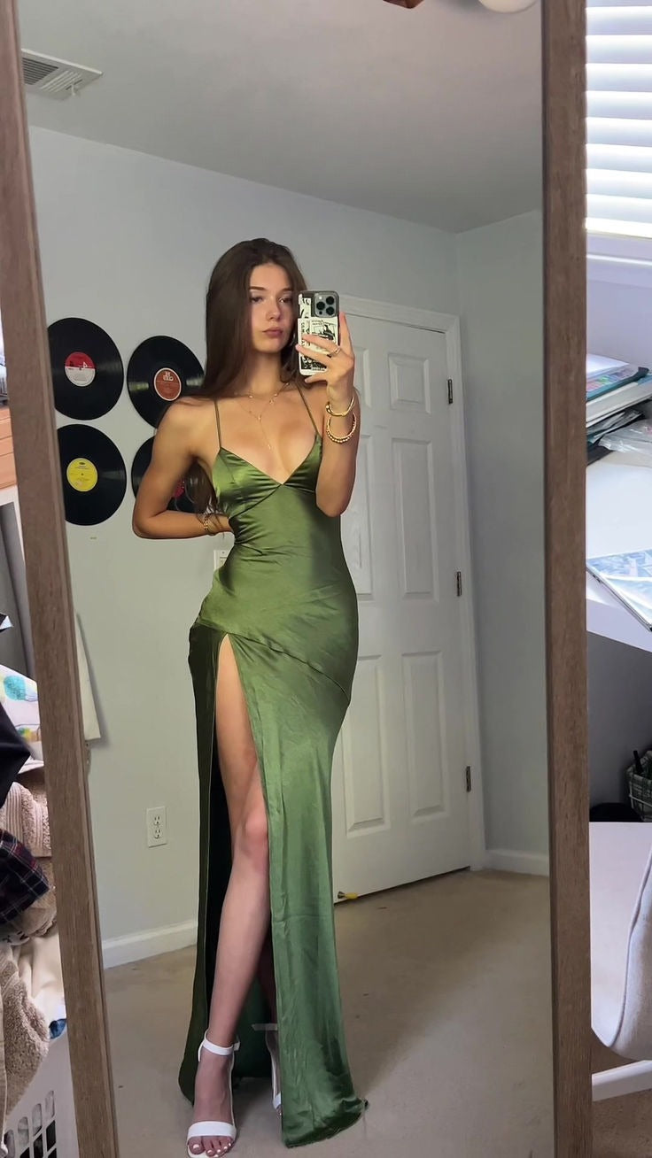 Elegant Green Long Prom Dresses Satin V-neck Sheath Evening Gowns with Slit ED06250