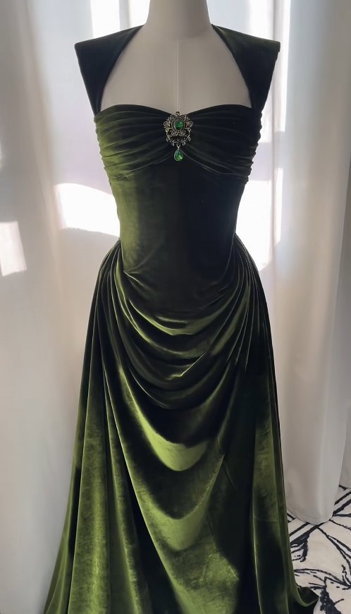 Chic A-line Dark Green Long Prom Dress Velvet Straps Evening Dress Sleeveless Party Dress ED06302