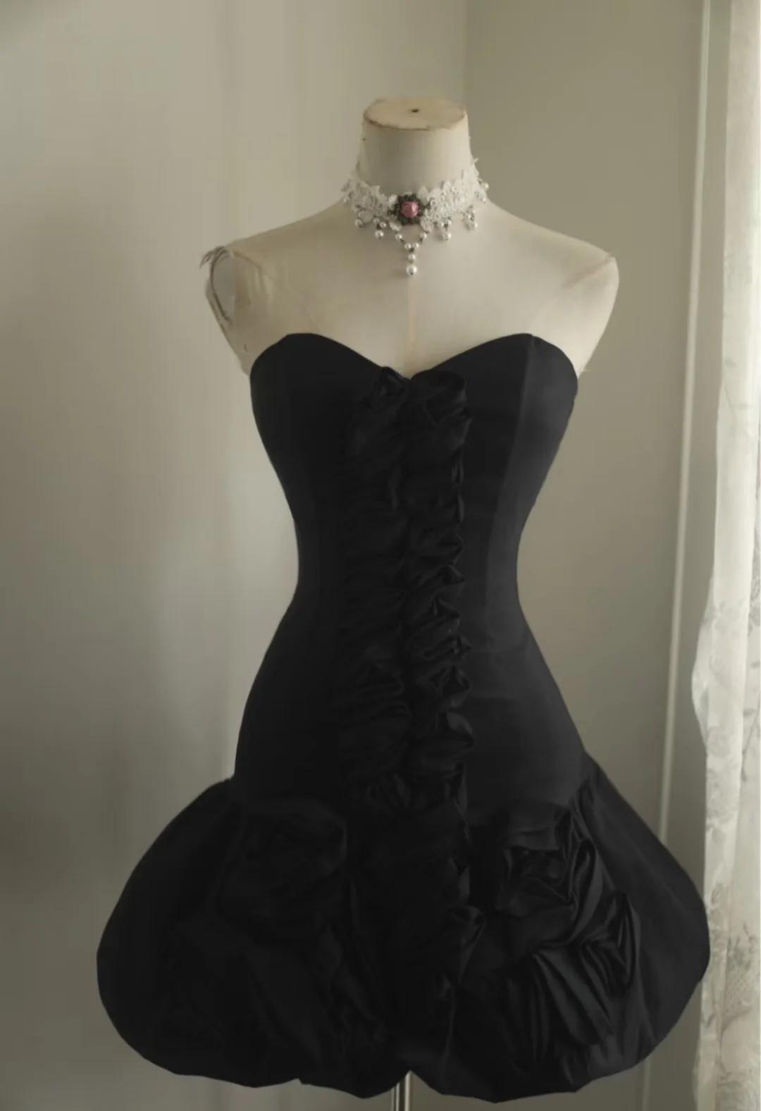 Sexy Sheath Black Short Prom Dress Satin Sweetheart Evening Dress Sleeveless Party Dress ED06310