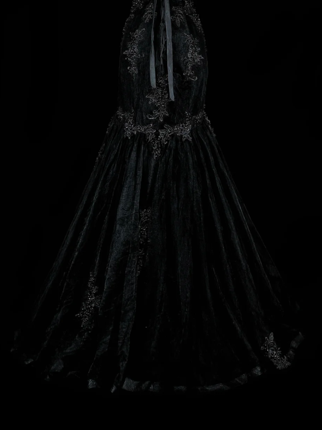 Elegant Mermaid Black Long Prom Dress Appliques Satin Sweetheart Evening Dress Sleeveless Party Dress ED06311