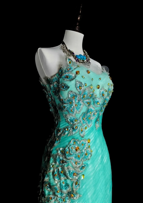 Elegant Mermaid Long Prom Dress Appliques Tulle Strapless Evening Dress Sleeveless Party Dress ED06312