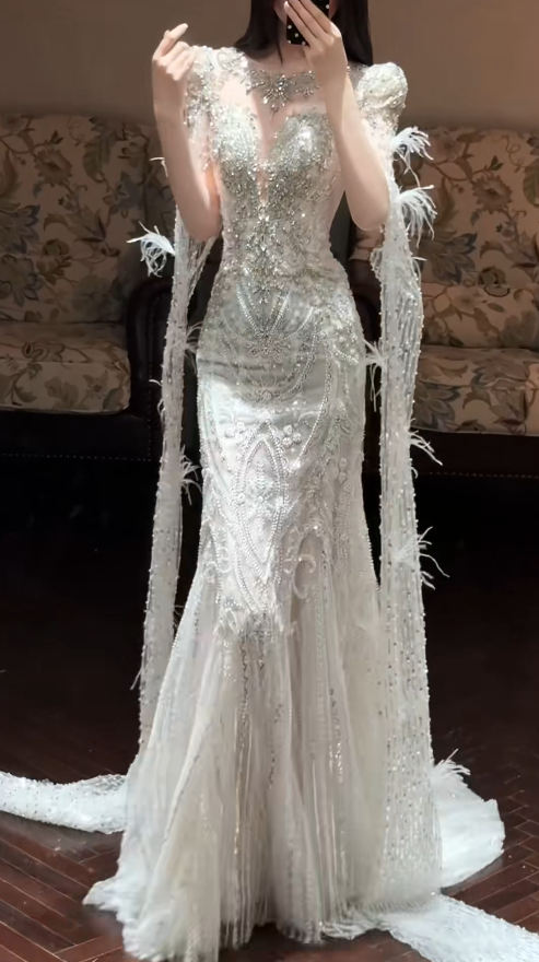 Elegant Mermaid Long Wedding Dress Beaded Tulle White Bridal Dress V-neck Bridal Gown ED06326