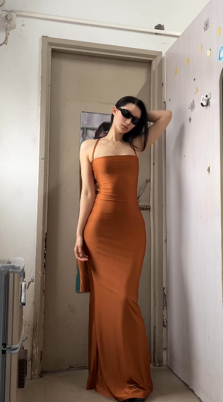 Sexy Sheath Long Prom Dress Satin Spaghetti Straps Evening Dress  Sleeveless Party Dress ED06339