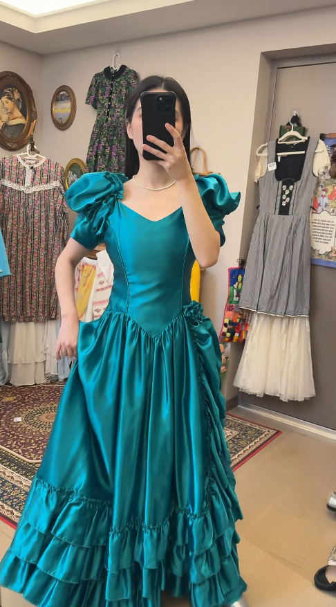 Cute A-Line Jade Long Prom Dress Satin V-Neck Evening Dress Floor length Birthday Dress ED06341