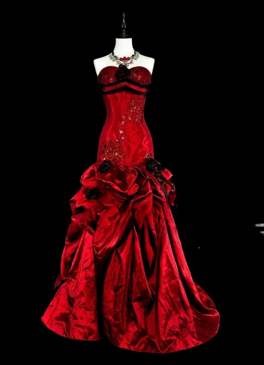 Chic Sheath Burgundy Long Prom Dress Appliques Satin Strapless Evening Dress Sleeveless Birthday Dress ED06356