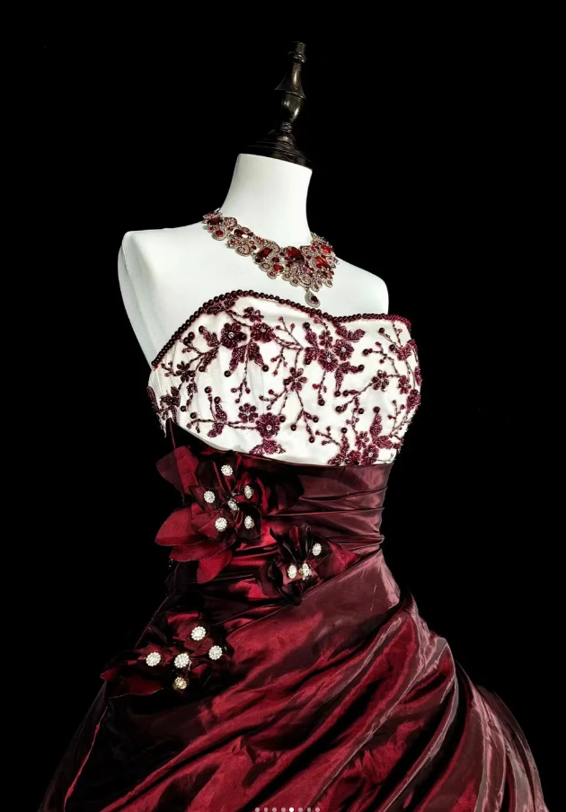 Chic Ball Gown Burgundy Long Prom Dress Beaded Satin Strapless Evening Dress Sleeveless Quinceanera Dress ED06358