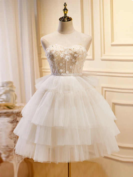 Beiges kurzes Ballkleid aus Tüll mit herzförmigem Ausschnitt, Beiges Homecoming-Kleid ED0636
