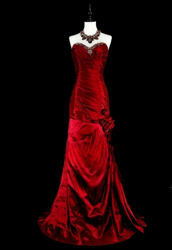 Gorgeous Sheath Burgundy Long Prom Dress Satin Strapless Evening Dress Sleeveless Birthday Dress ED06366