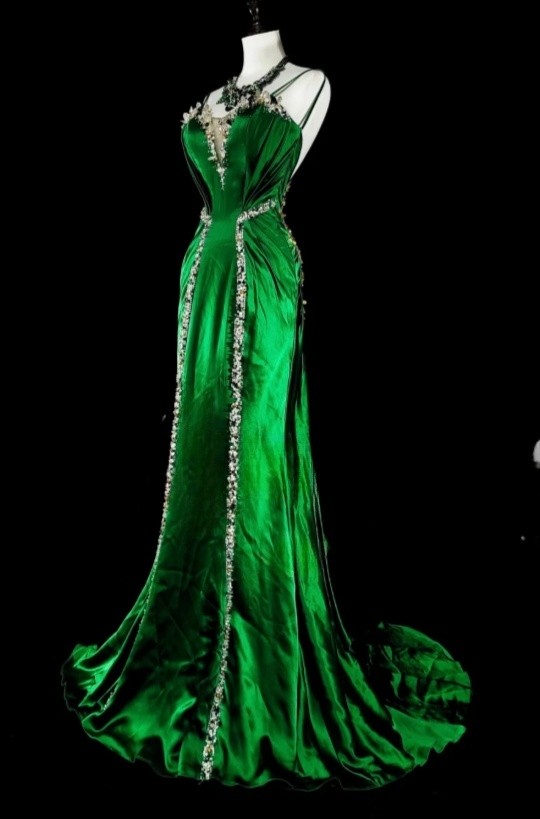 Gorgeous Mermaid Green Long Prom Dress Beaded Satin Spaghetti Straps Evening Dress with Backless ED06367
