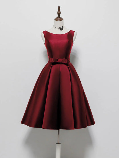 Schlichtes A-Linien-Satin-Kurzballkleid in Schwarz, Schwarzes Homecoming-Kleid ED0637