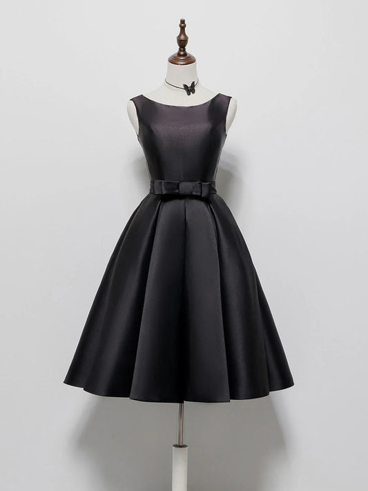Schlichtes A-Linien-Satin-Kurzballkleid in Schwarz, Schwarzes Homecoming-Kleid ED0637